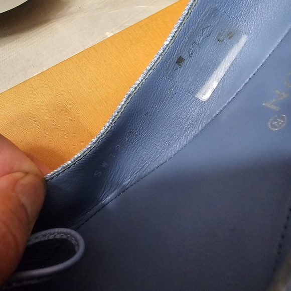 #01540-5310 LOUIS VUITTON DENIM DOLL SHOES - Picture 12 of 12